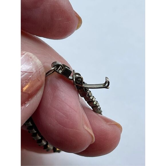 Vintage baby bracelet- mid century- rhinestone - Picture 5 of 7